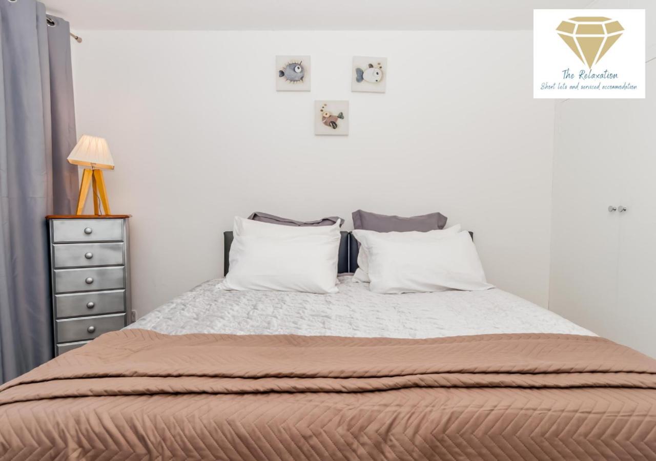 2 Bed Apartment-5 Guests - Business-Relocation-Parking - The Brighton Short Stay & Serviced Apartments Zewnętrze zdjęcie